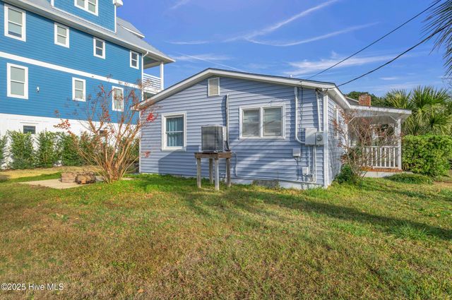 167 Delaware Avenue, Carolina Beach, NC 28428