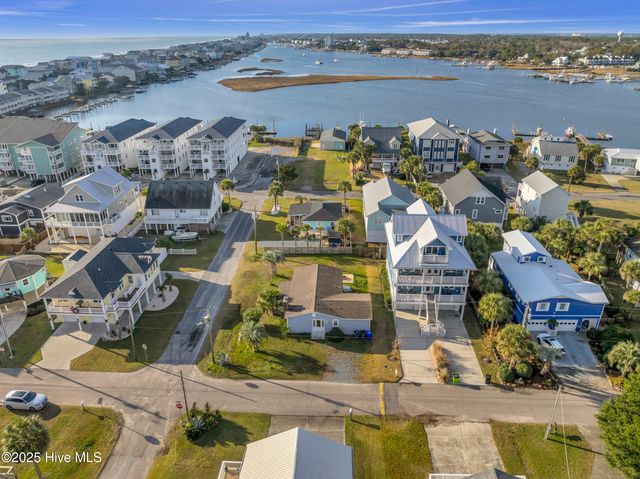 167 Delaware Avenue, Carolina Beach, NC 28428