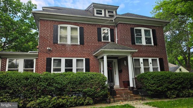 207 READING AVE, Trenton, NJ 08618