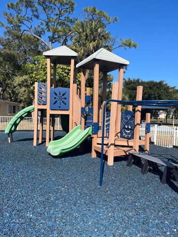 2555 Pga Boulevard 447, Palm Beach Gardens, FL 33410