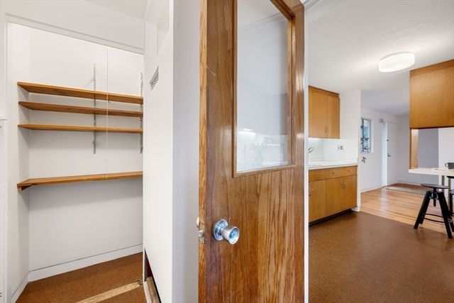 542 Concord Avenue, Lexington, MA 02421