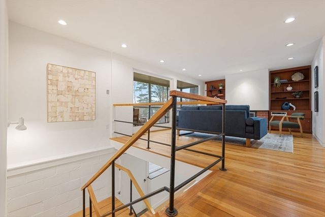 542 Concord Avenue, Lexington, MA 02421