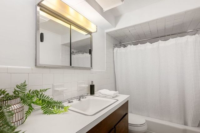 542 Concord Avenue, Lexington, MA 02421