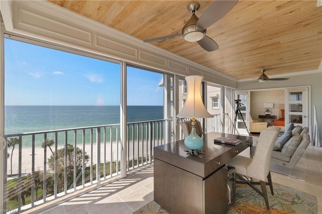 2901 Gulf Shore BLVD N # 701S, Naples, FL 34103