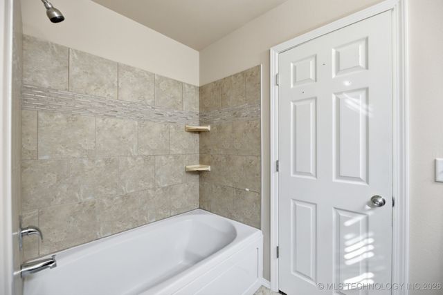 2605 W Glendale Street, Broken Arrow, OK 74011