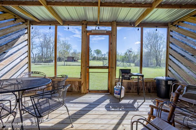 198 Estella Lane, Church Point, LA 70525