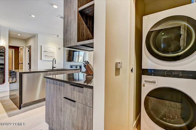 2417 W High Mountain Road 2515, Park City, UT 84098