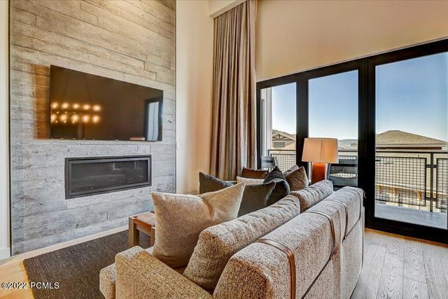 2417 W High Mountain Road 2515, Park City, UT 84098
