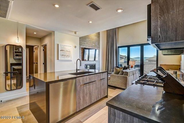 2417 W High Mountain Road 2515, Park City, UT 84098