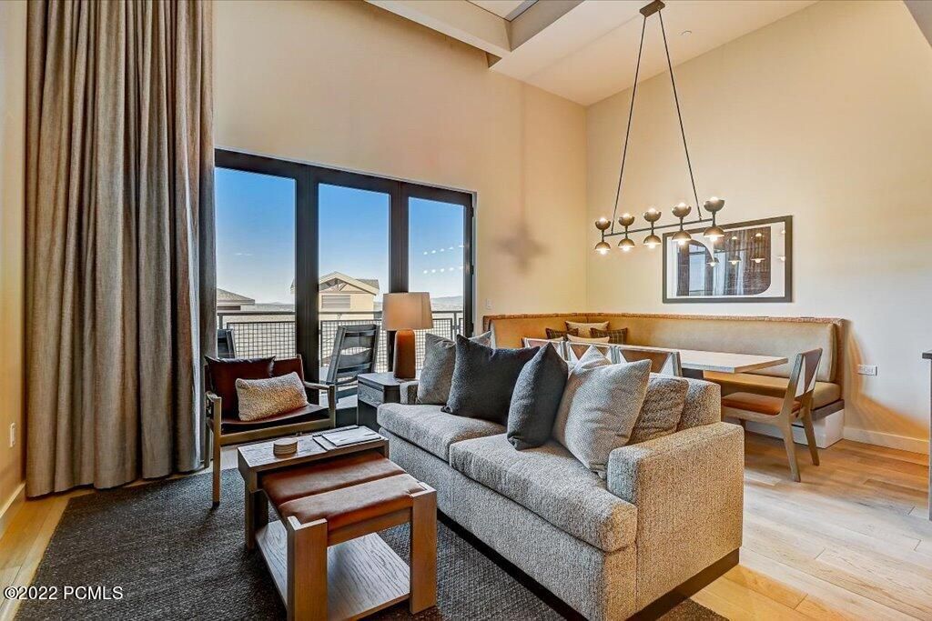 2417 W High Mountain Road 2515, Park City, UT 84098