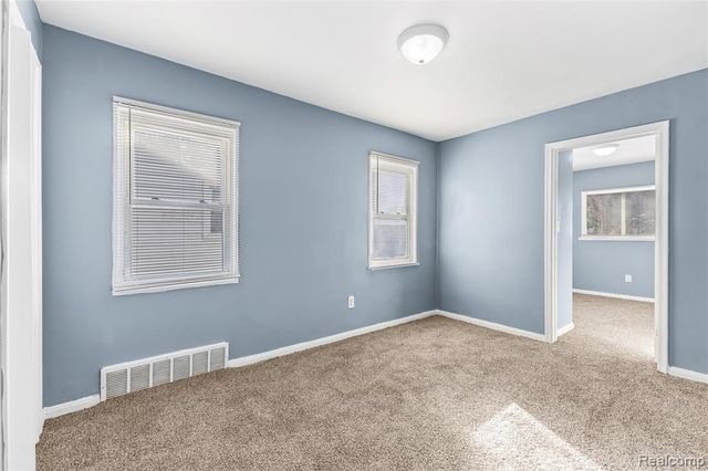 18485 Moenart Street, Detroit, MI 48234