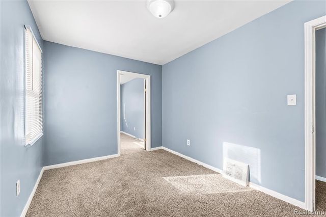 18485 Moenart Street, Detroit, MI 48234