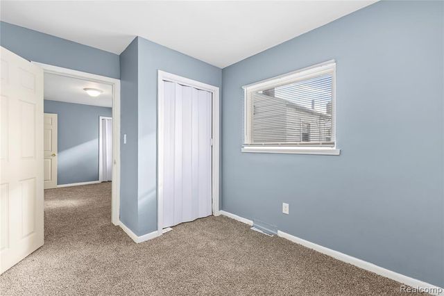 18485 Moenart Street, Detroit, MI 48234