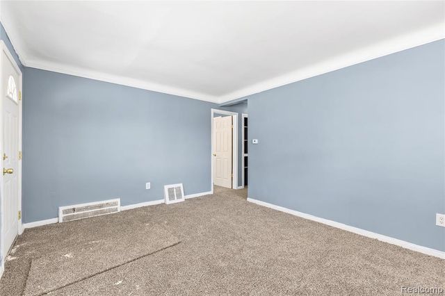 18485 Moenart Street, Detroit, MI 48234