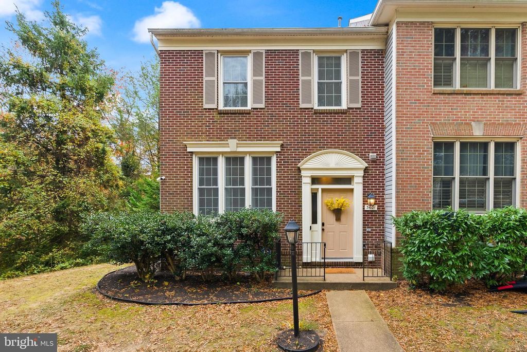 3601 RANSOM PL, Alexandria, VA 22306