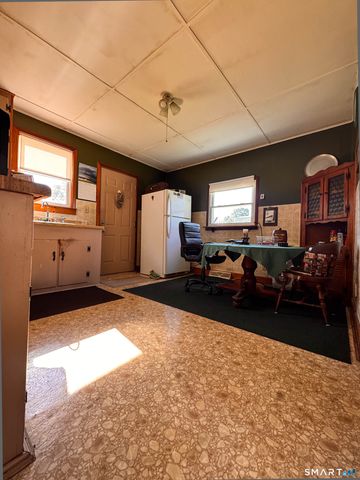 17 Fulton Street, New Britain, CT 06051