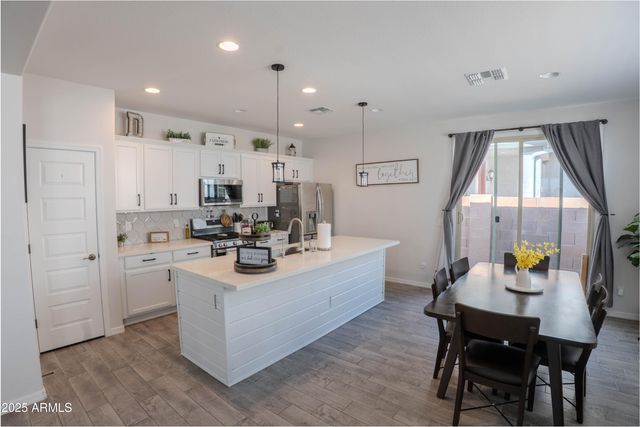 25202 N 142ND Drive, Surprise, AZ 85387