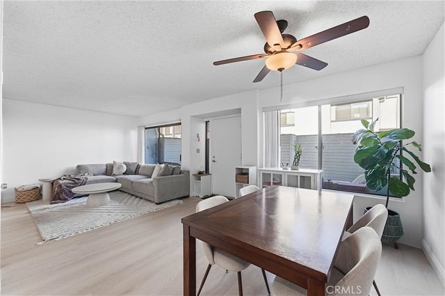803 E Victoria 117, Carson, CA 90746