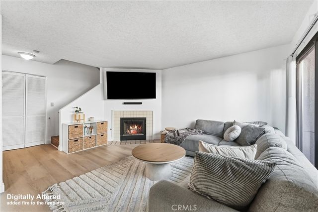 803 E Victoria 117, Carson, CA 90746