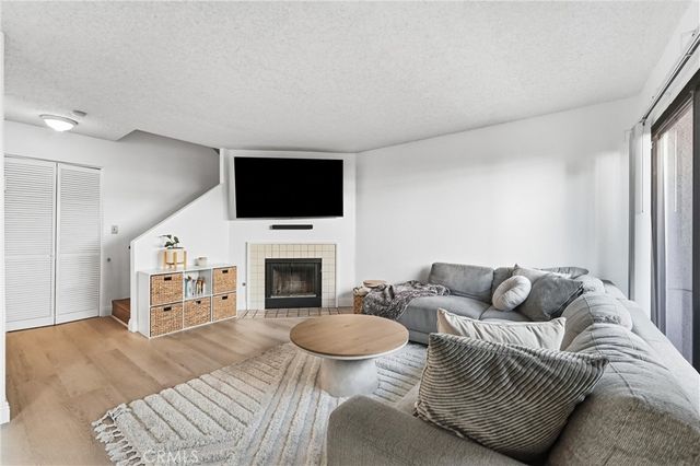 803 E Victoria 117, Carson, CA 90746