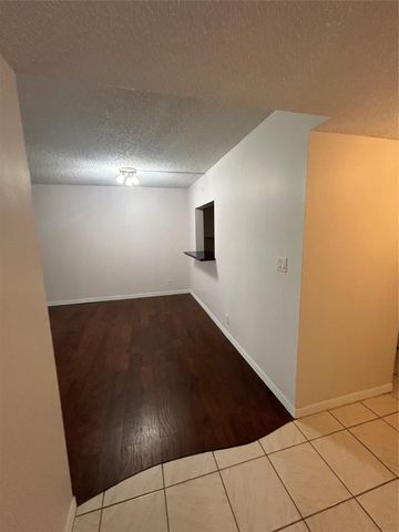 4167 NW 90th Ave 104, Coral Springs, FL 33065