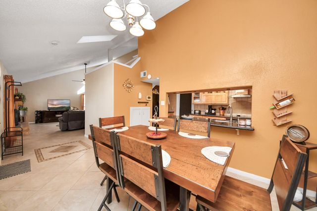 13984 Hollowgreen Drive 23, Houston, TX 77082