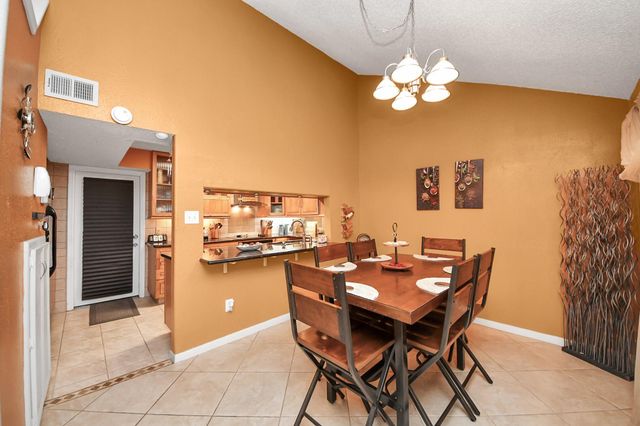 13984 Hollowgreen Drive 23, Houston, TX 77082