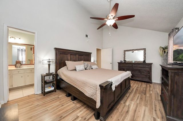 13984 Hollowgreen Drive 23, Houston, TX 77082