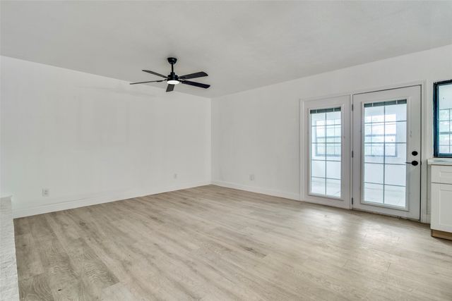 6401 Gate ridge Circle, Garland, TX 75043