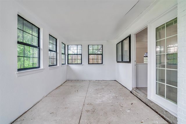 6401 Gate ridge Circle, Garland, TX 75043