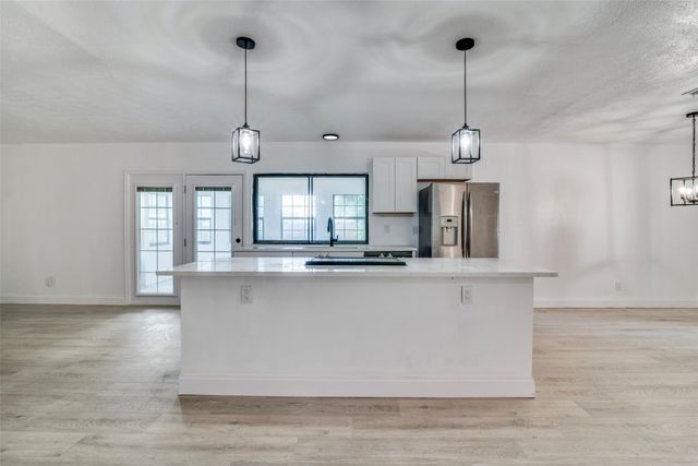 6401 Gate ridge Circle, Garland, TX 75043