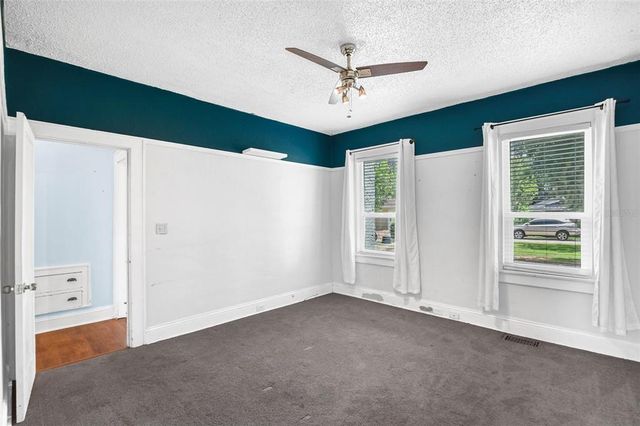 623 S CENTER STREET, Eustis, FL 32726