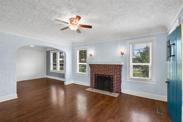 623 S CENTER STREET, Eustis, FL 32726