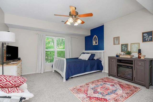 5117 S Necessary Court, Blue Springs, MO 64015