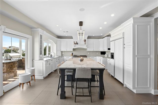 2883 Shore Drive, Merrick, NY 11566