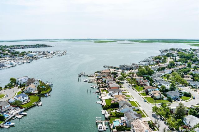 2883 Shore Drive, Merrick, NY 11566