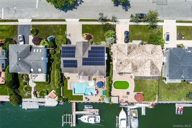 2883 Shore Drive, Merrick, NY 11566