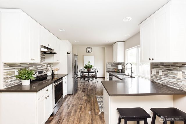 723 123rd Avenue NE, Lake Stevens, WA 98258