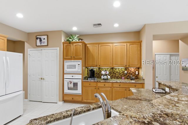 9 Baldwin Ln, Bluffton, SC 29909