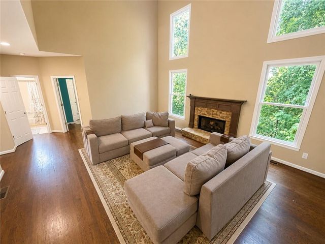 629 Grand Folia Court NE, Sugar Hill, GA 30518