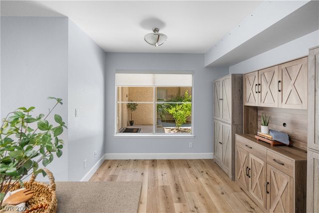 2620 Golden Sands Drive, Las Vegas, NV 89128