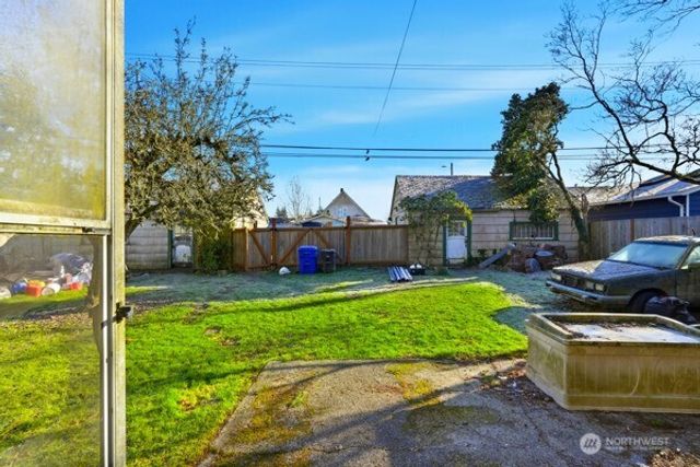 2009 Lombard Avenue, Everett, WA 98201