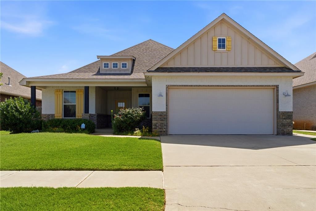 2912 Wild Rose Lane, Yukon, OK 73099