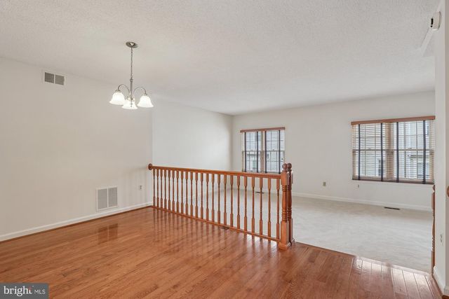 2396 BRANLEIGH PARK CT, Reston, VA 20191