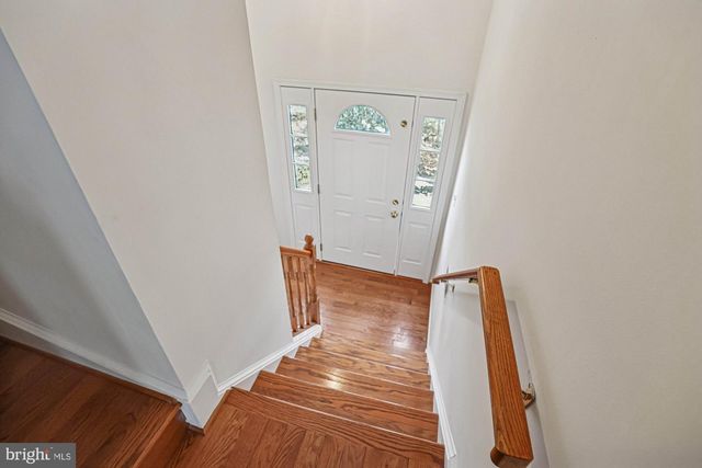 2396 BRANLEIGH PARK CT, Reston, VA 20191