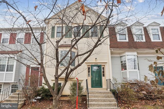 2396 BRANLEIGH PARK CT, Reston, VA 20191