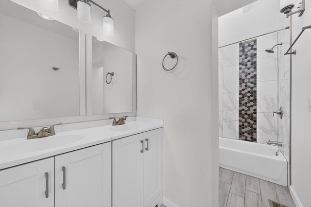 4700 Crest Avenue SE, Albuquerque, NM 87108