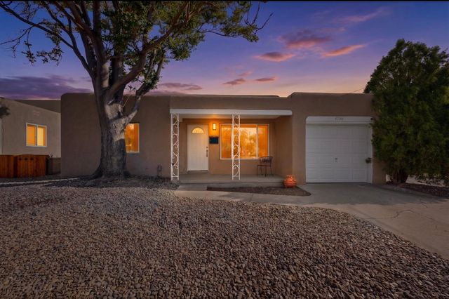 4700 Crest Avenue SE, Albuquerque, NM 87108