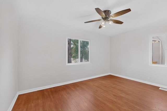 4700 Crest Avenue SE, Albuquerque, NM 87108