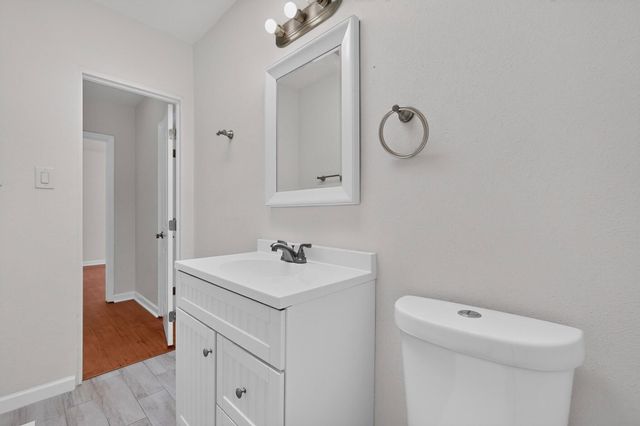 4700 Crest Avenue SE, Albuquerque, NM 87108